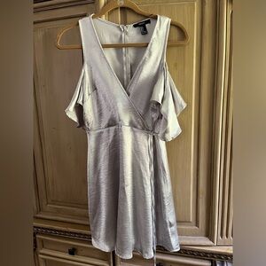 Women’s silver satin tie, midi dress, only worn once